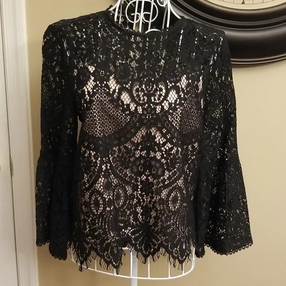 Women's Cupcakes and Cashmere black lace top NWT - Picture 1 of 11